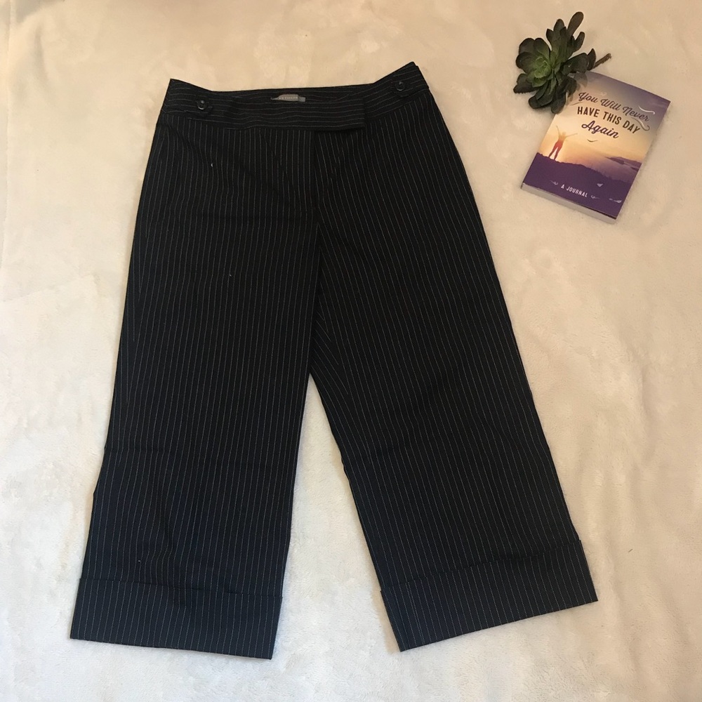 Wide leg knit crop pant